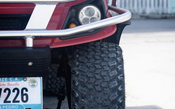 a bag of luggage sitting on top of a car